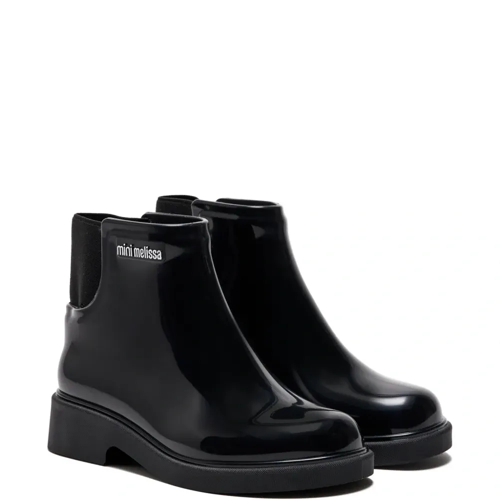 Ботинки на резинке