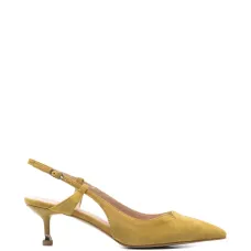 Лодочки с заострённым носком и ремешком сзади