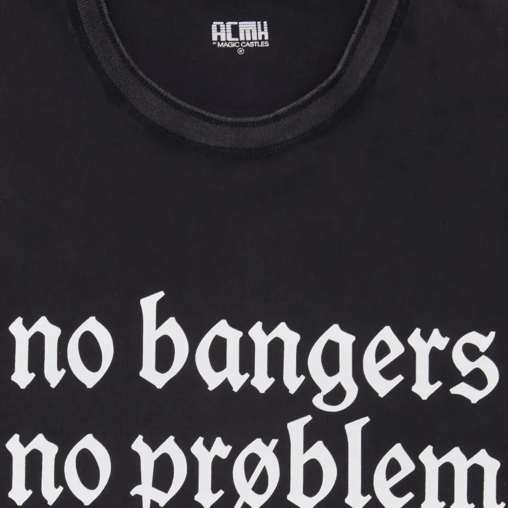 Футболка с логотипом