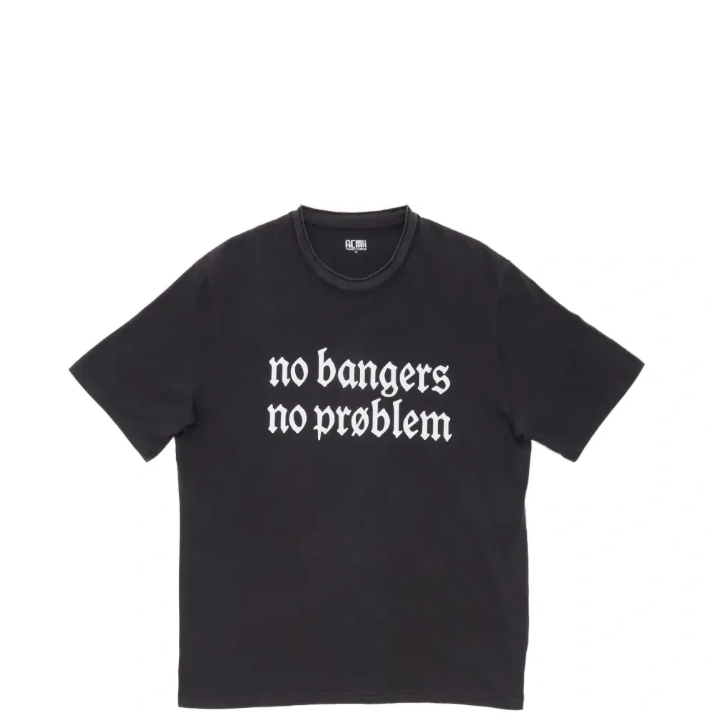 Футболка с логотипом