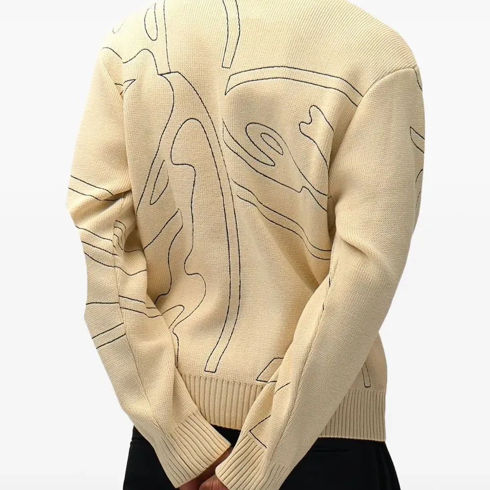 Джемпер с круглым вырезом и длинными рукавами