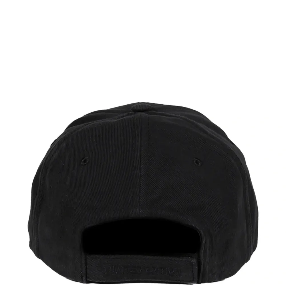 Бейсболка с логотипом