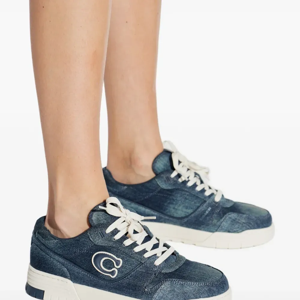 Кеды с эффектом денима и нашивкой с логотипом