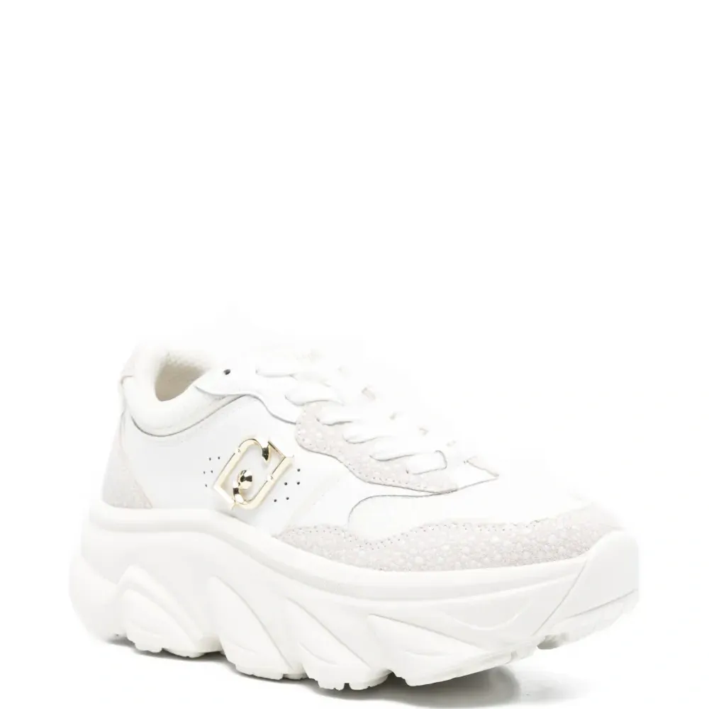 Кроссовки с логотипом