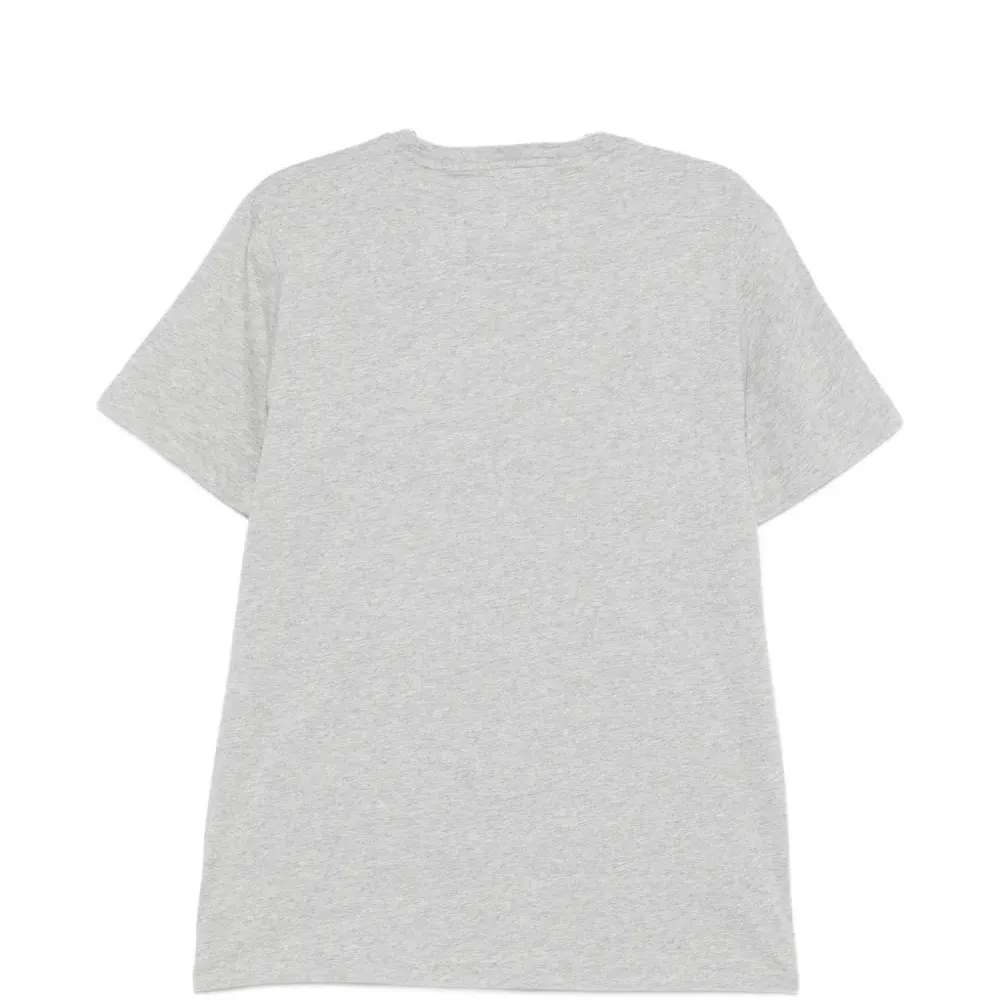 Футболка с вышитым логотипом