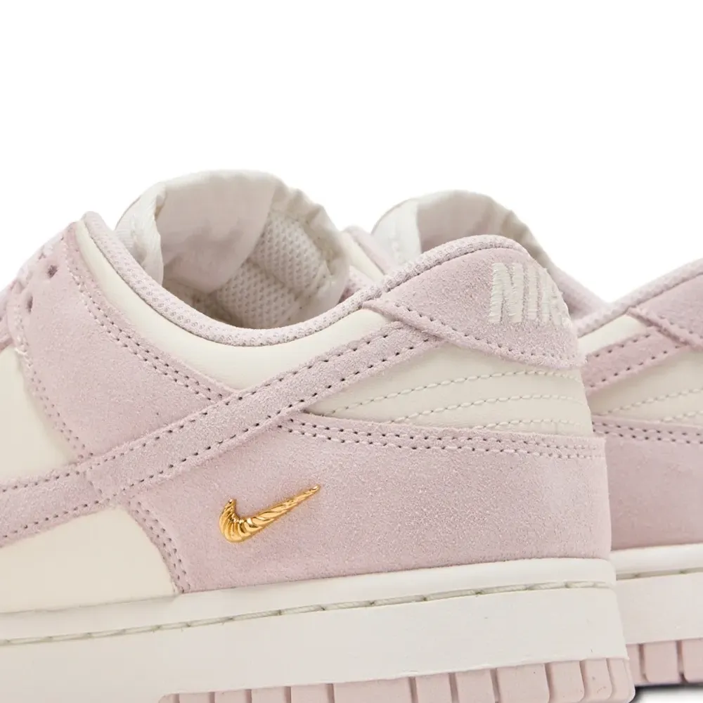 Кроссовки Dunk