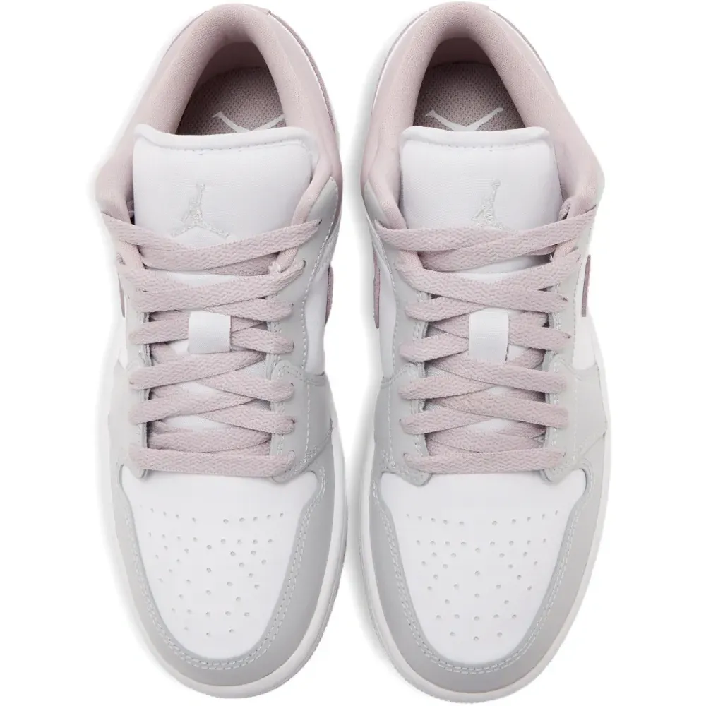 Кроссовки Air Jordan 1