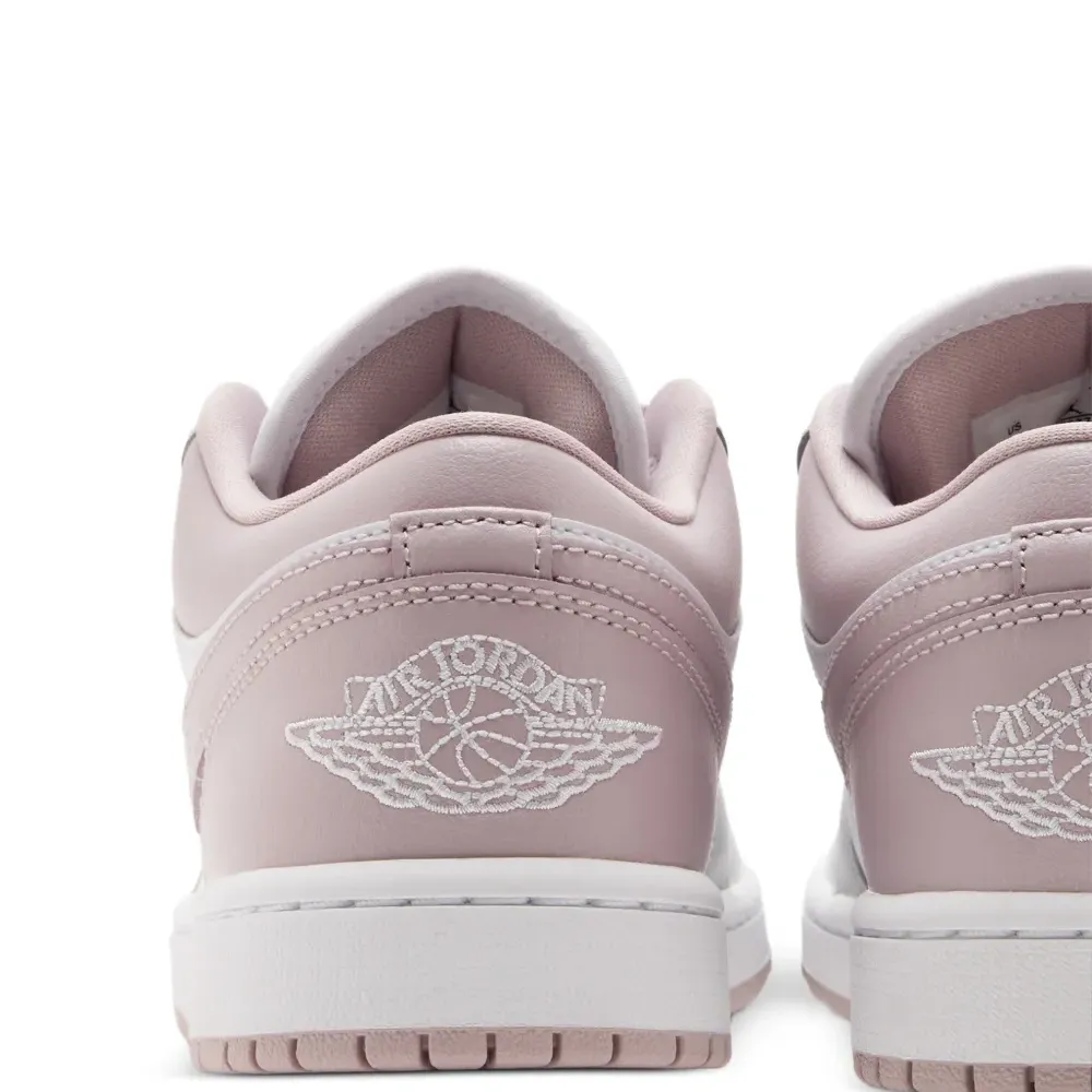 Кроссовки Air Jordan 1