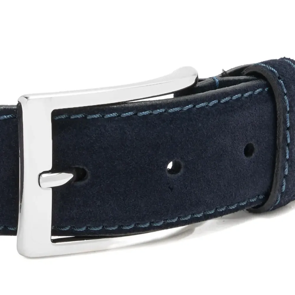 Пояс с прошитой квадратной пряжкой