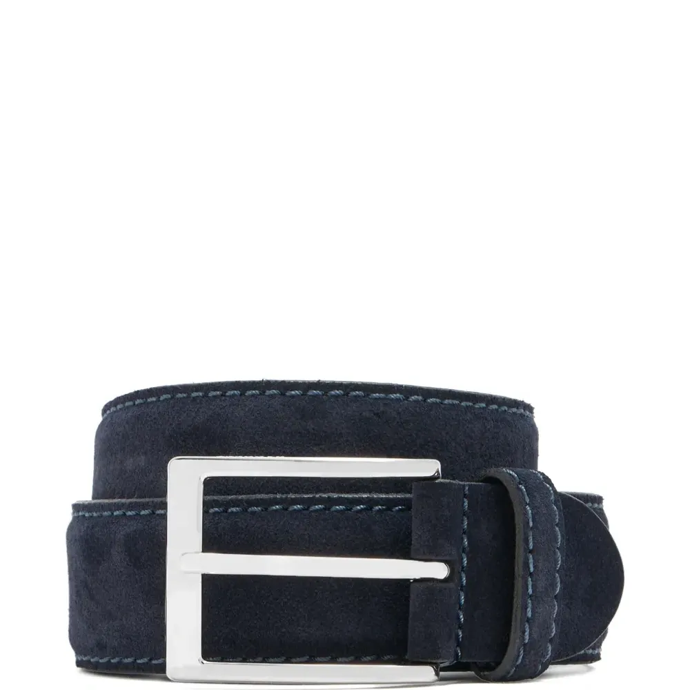 Пояс с прошитой квадратной пряжкой