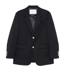 Пиджак на пуговицах