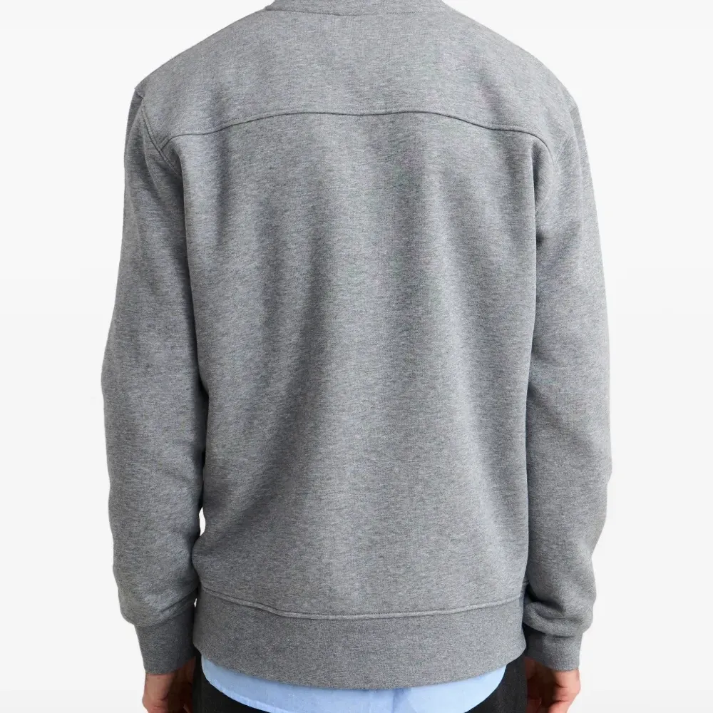 Джемпер на молнии