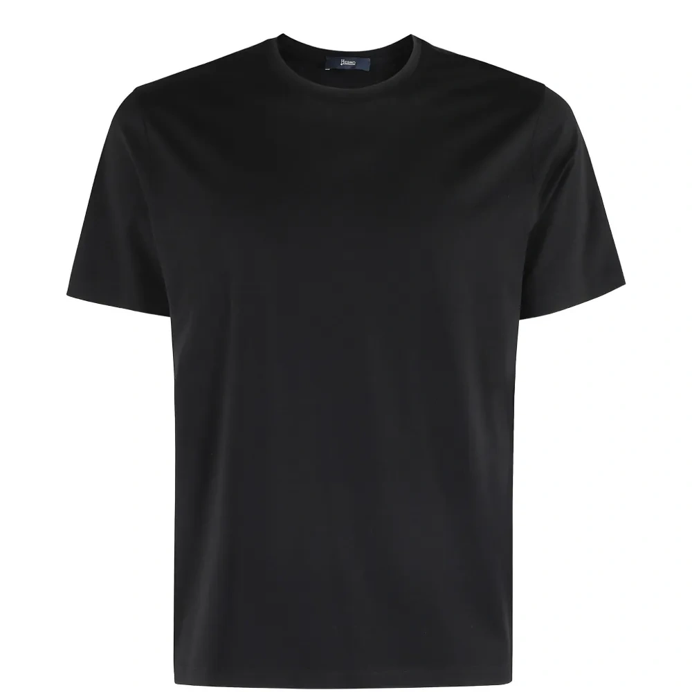 Базовая футболка с круглым вырезом