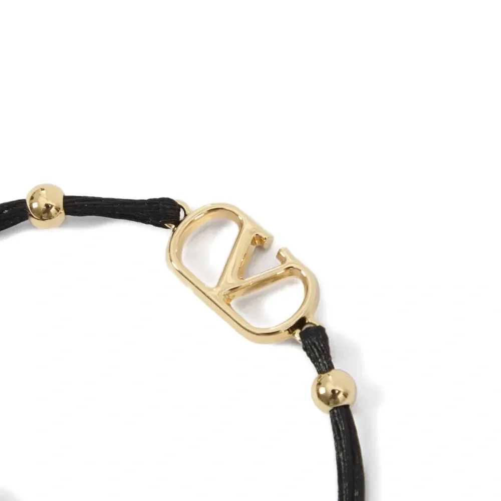 Регулируемый браслет