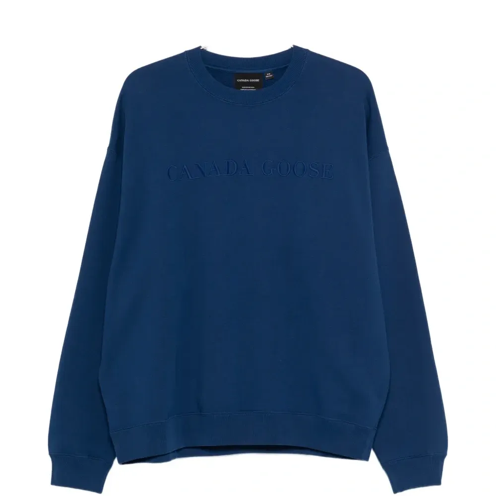 Свитшот с вышивкой