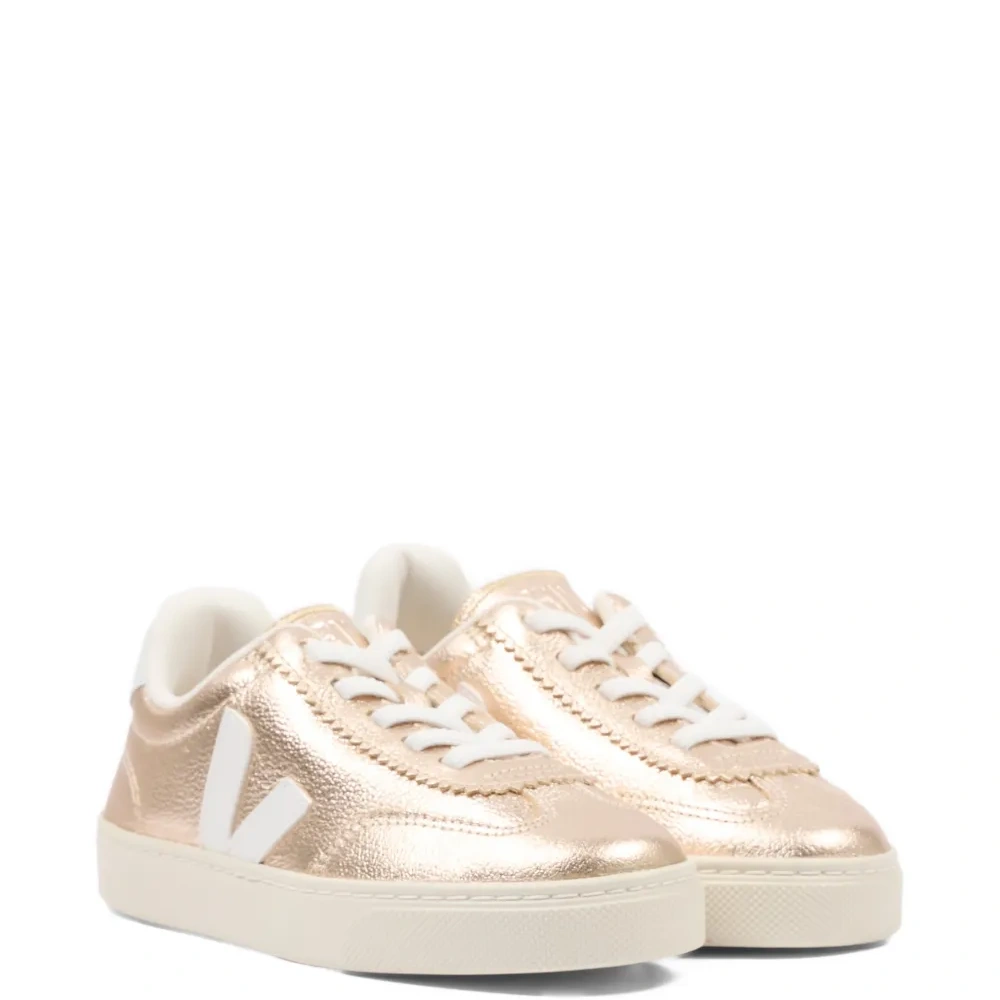 Кроссовки с логотипом