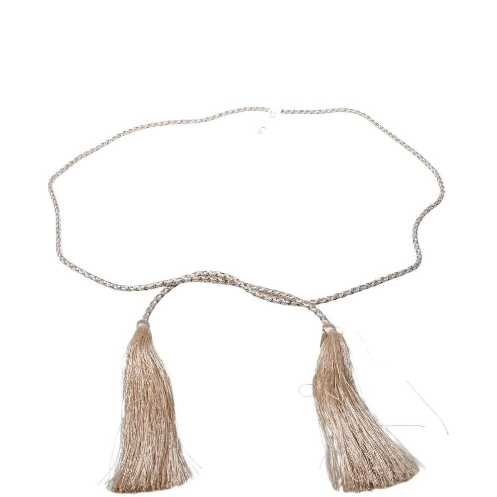 Пояс с кисточками