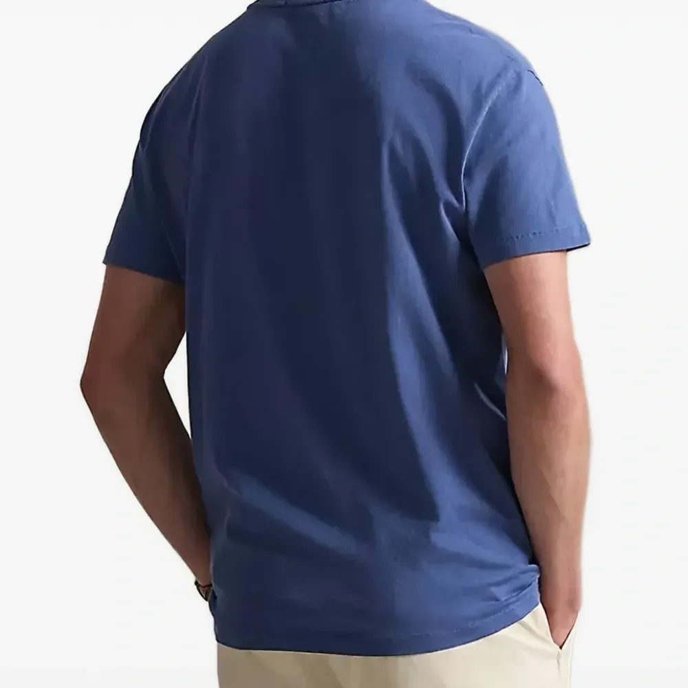 Футболка с графическим принтом