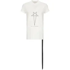 Футболка с короткими рукавами и небольшим графическим принтом Level Футболка с короткими рукавами и небольшим графическим принтом Level