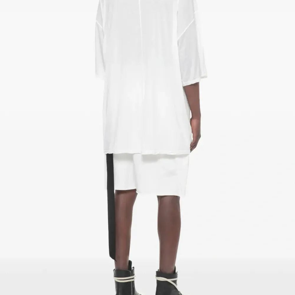 Футболка с отделкой из ленты