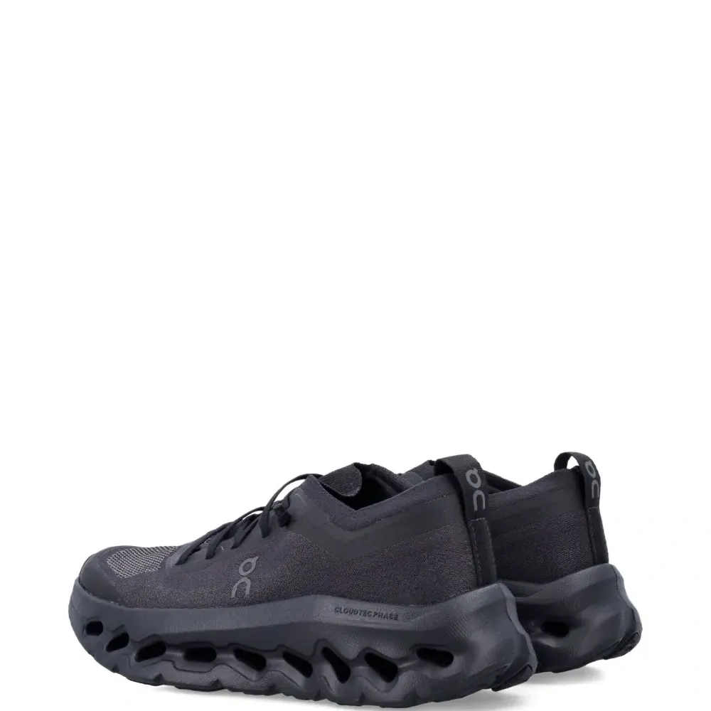 Кроссовки Cloudtilt на шнуровке