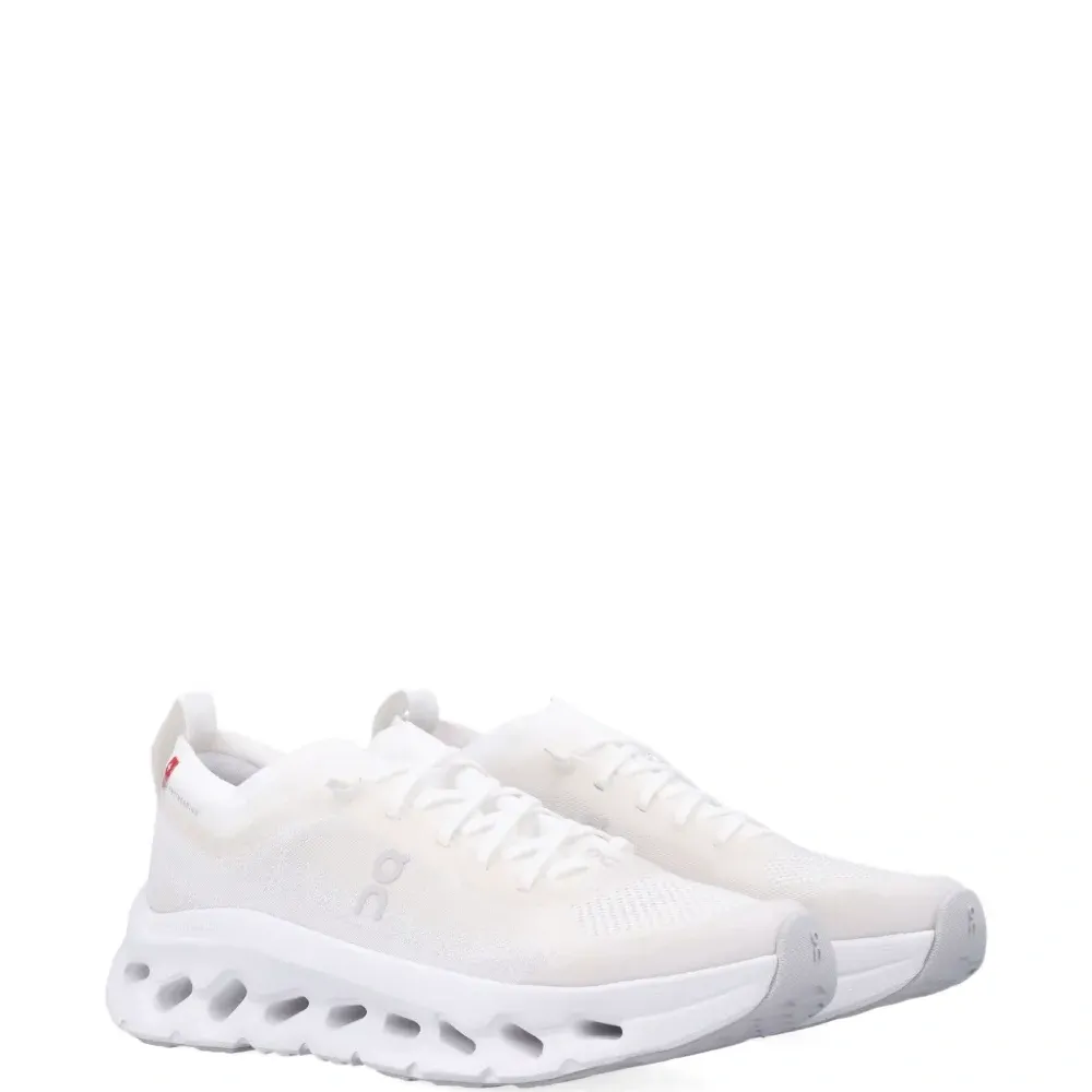 Кроссовки Cloudtilt с вырезами