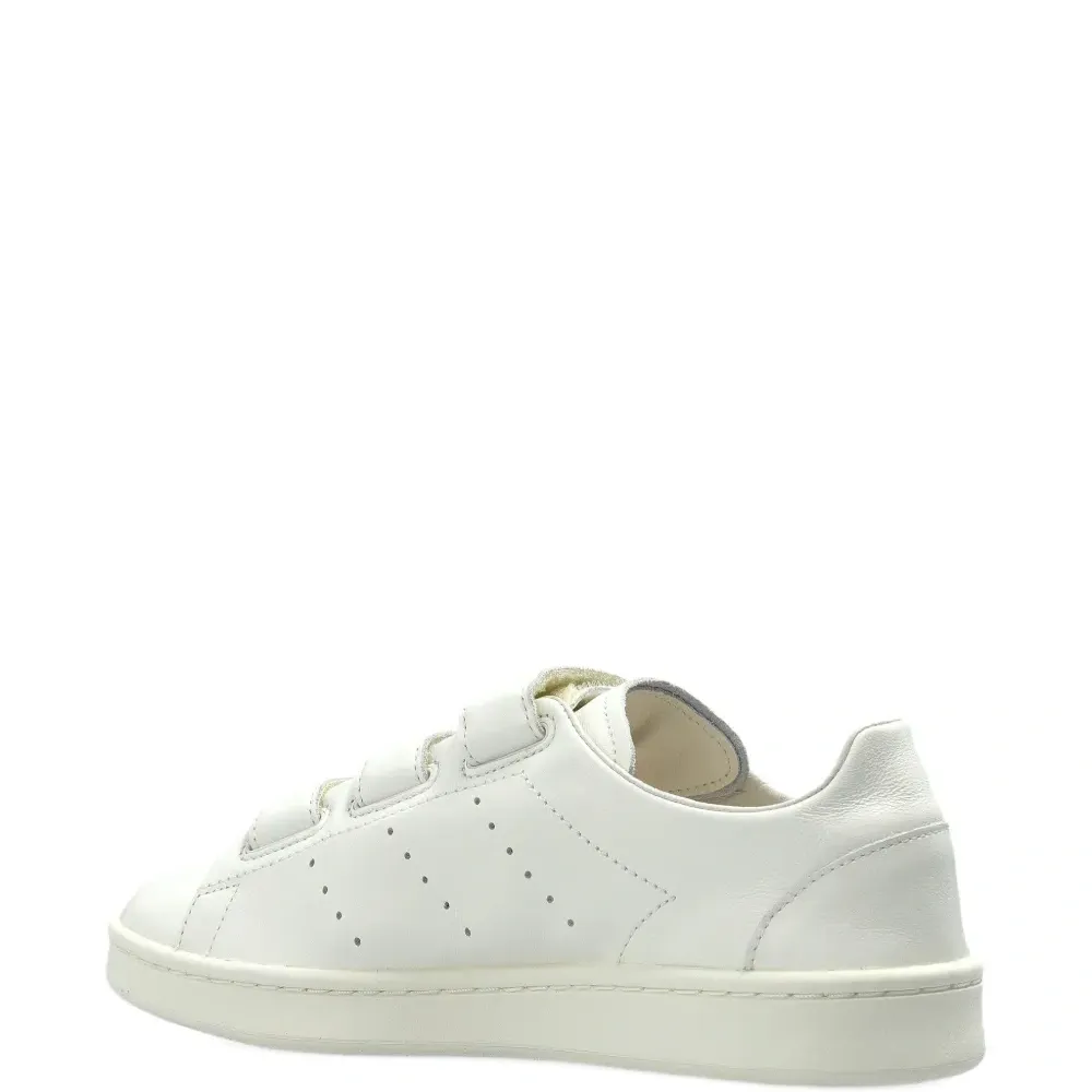 Кожаные кроссовки с тремя ремешками