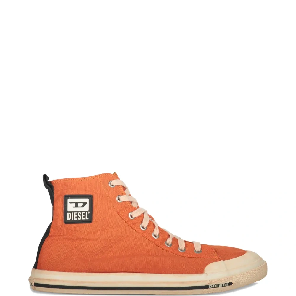 Высокие кеды с логотипом