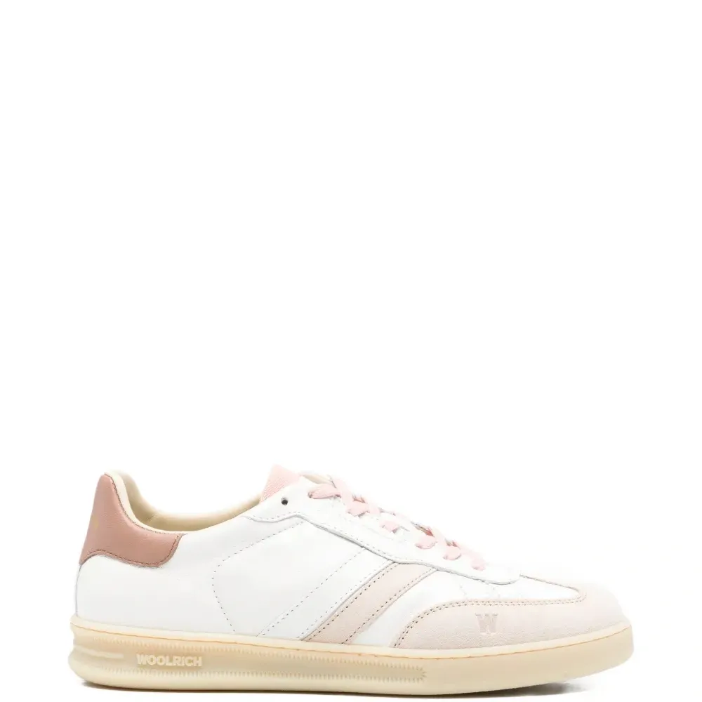 Кроссовки в полоску