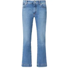 Расклешённые джинсы