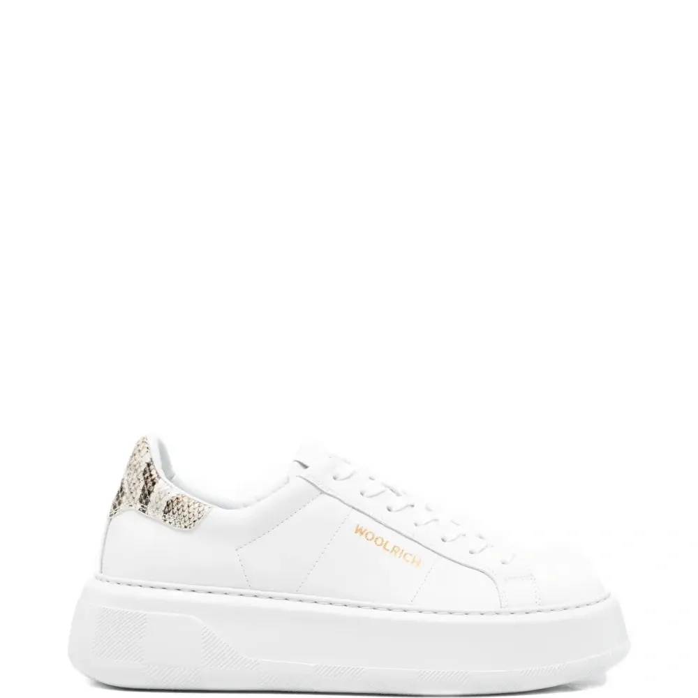 Кроссовки на платформе