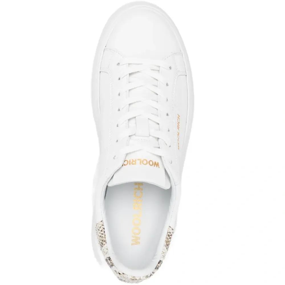 Кроссовки на платформе