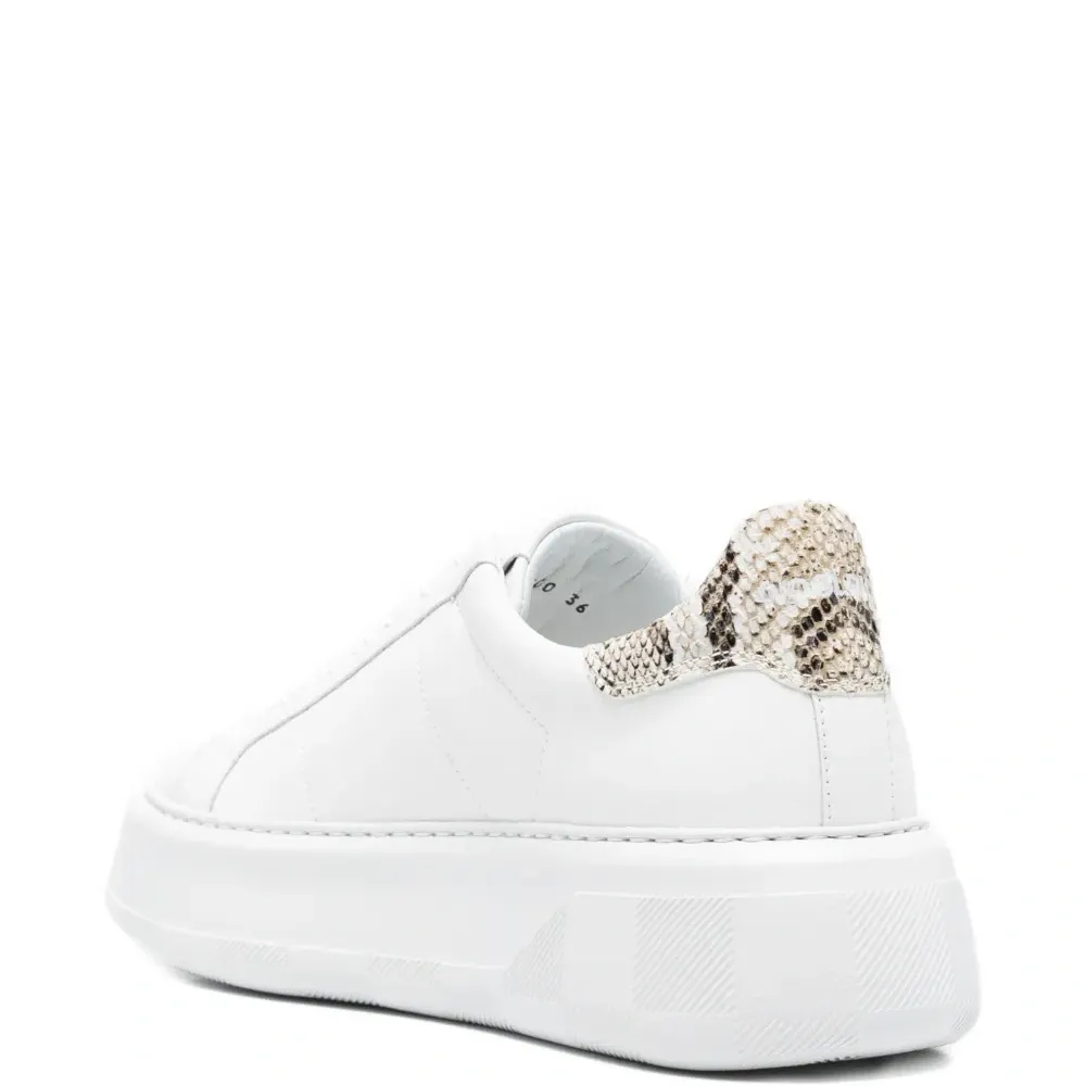 Кроссовки на платформе