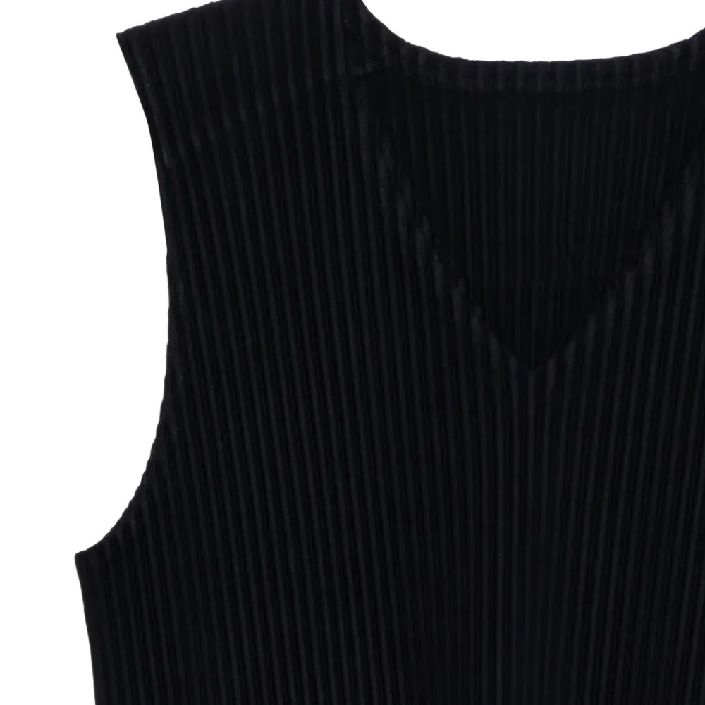 Плиссированная блузка с V-образным вырезом