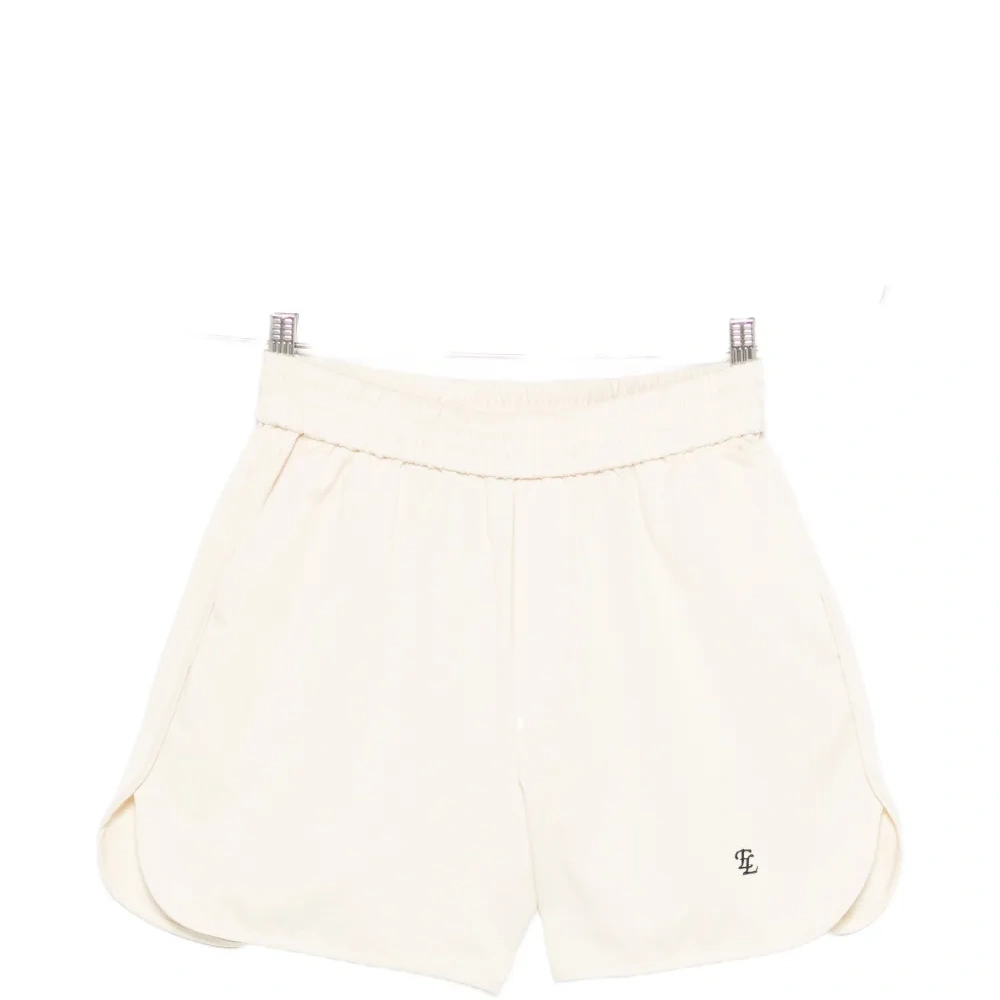 Шорты с вышитым логотипом