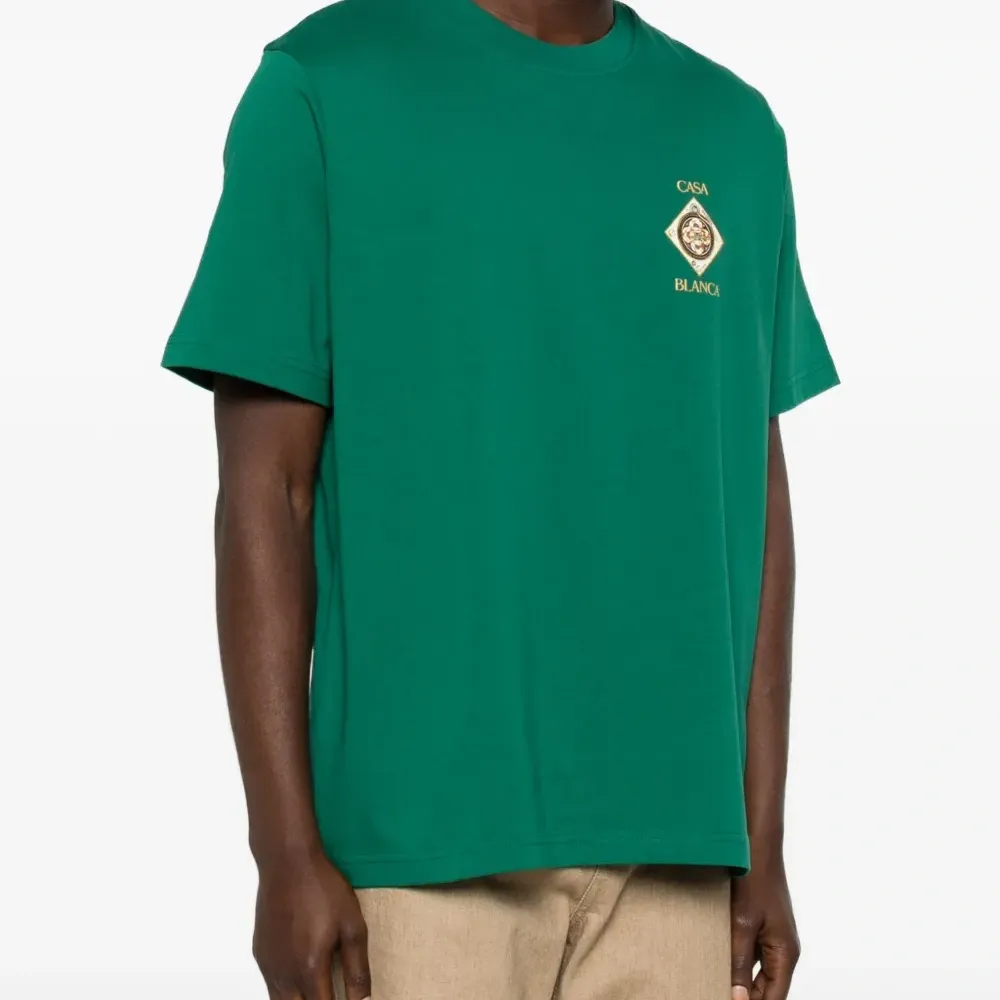 Футболка с принтом логотипа