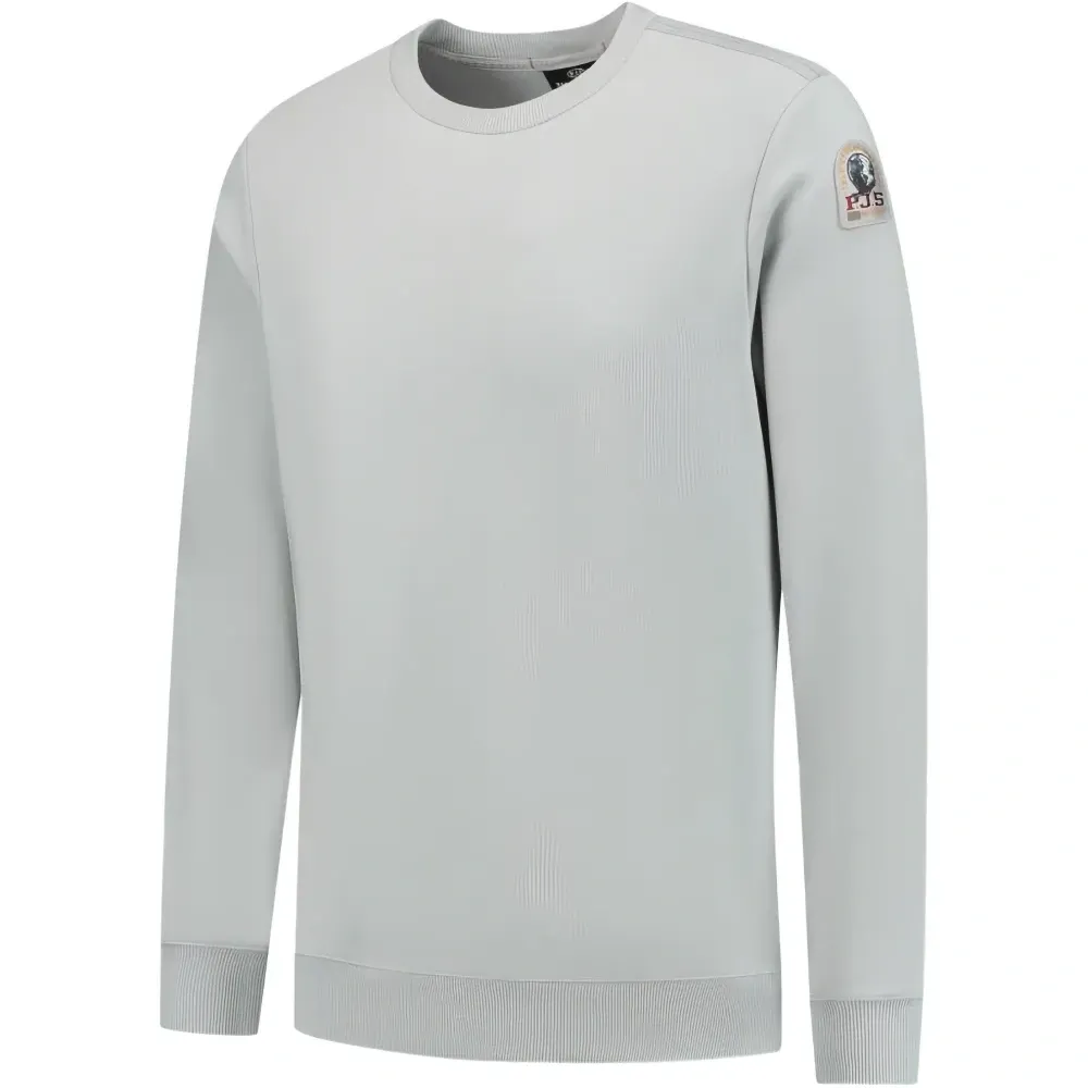 Свитер с нашивкой-логотипом Свитер с нашивкой-логотипом