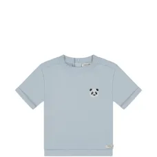 Футболка с подворотами на рукавах