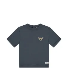 Футболка с аппликацией