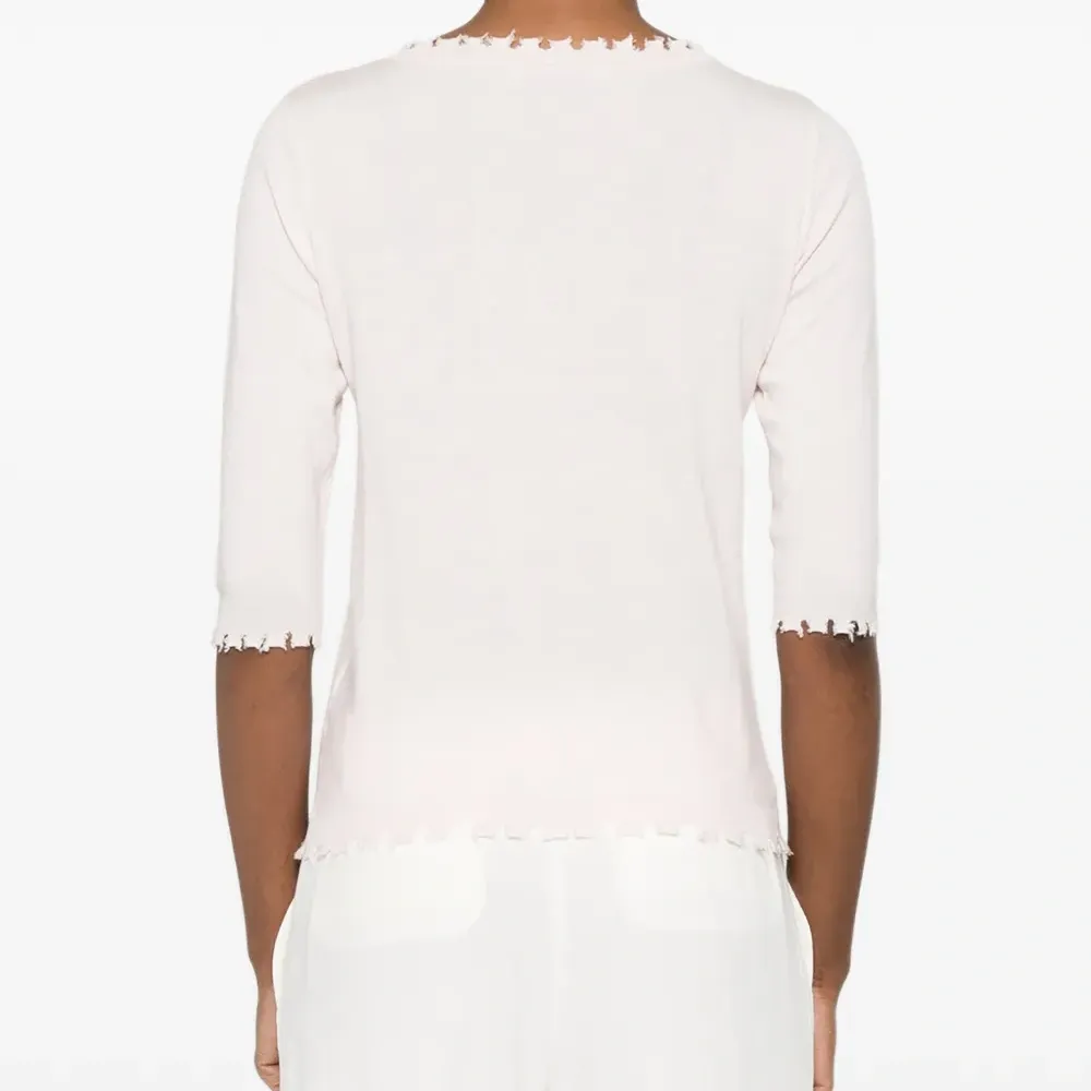 Джемпер с короткими рукавами и волнистым краем