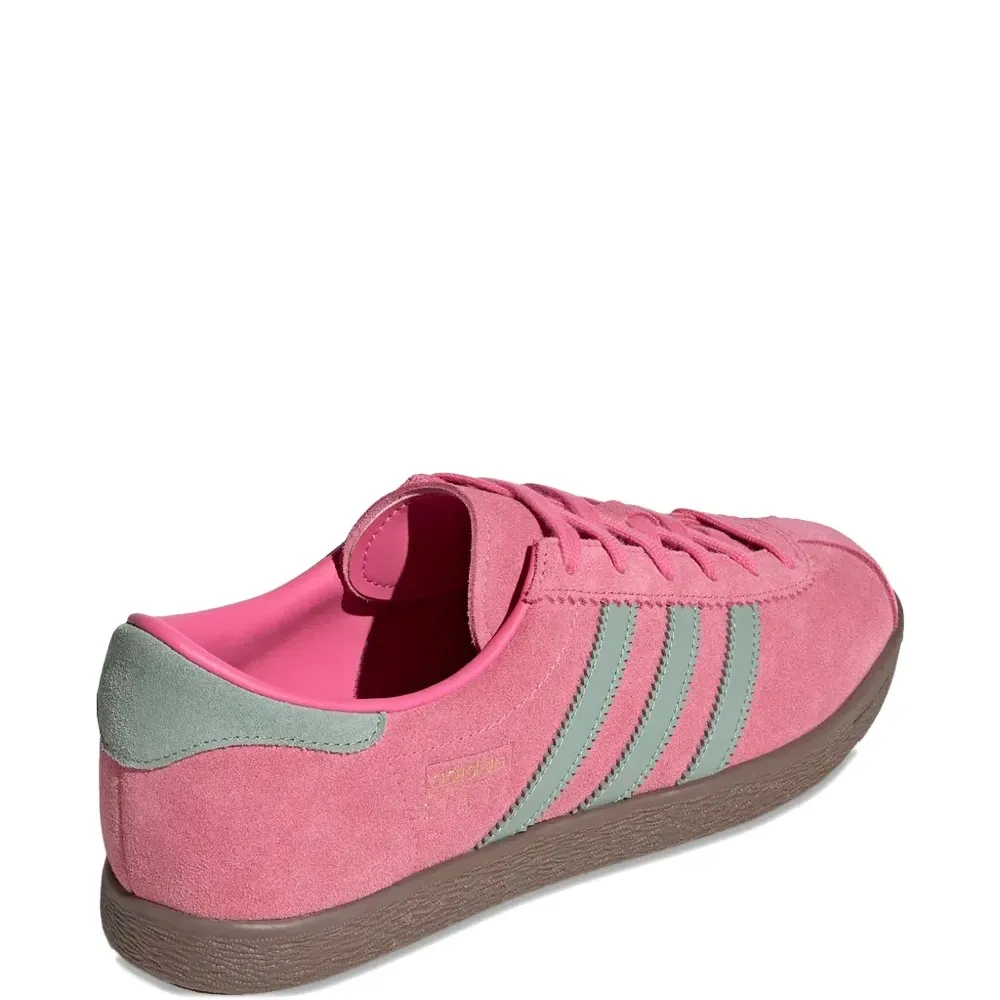 Кроссовки в полоску