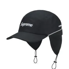 Шапка с отворотами для ушей