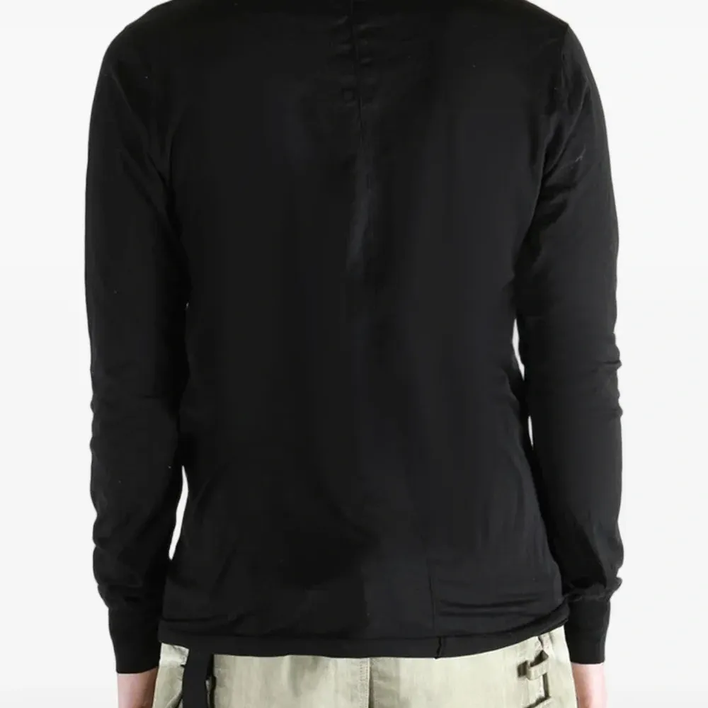 Топ с длинными рукавами