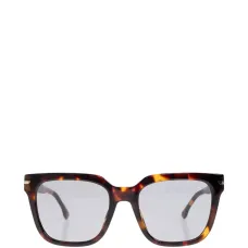 Солнцезащитные очки в квадратной оправе