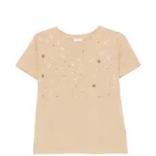 Футболка, украшенная пайетками