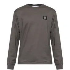 Футболка с длинными рукавами и нашивкой-логотипом