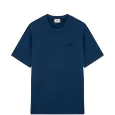 Футболка с вышитым логотипом Футболка с вышитым логотипом