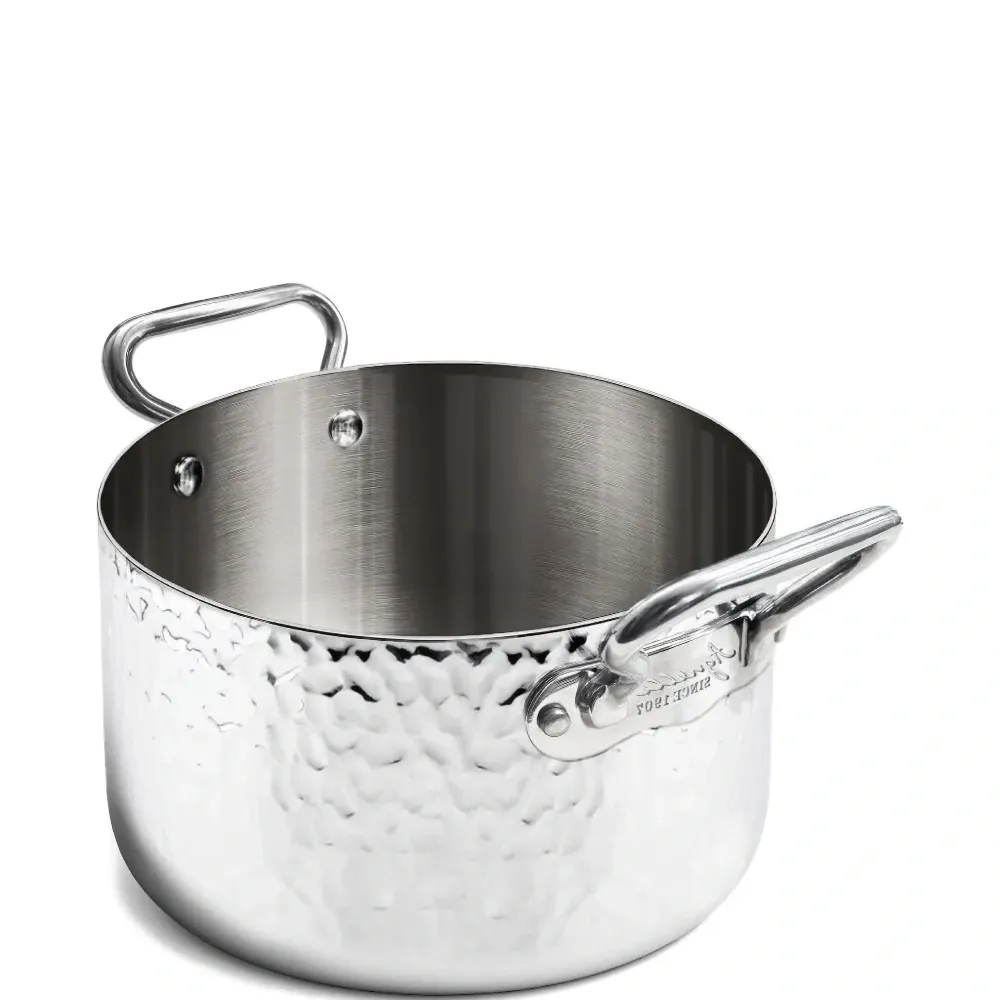 Кастрюля из нержавеющей стали с чеканкой