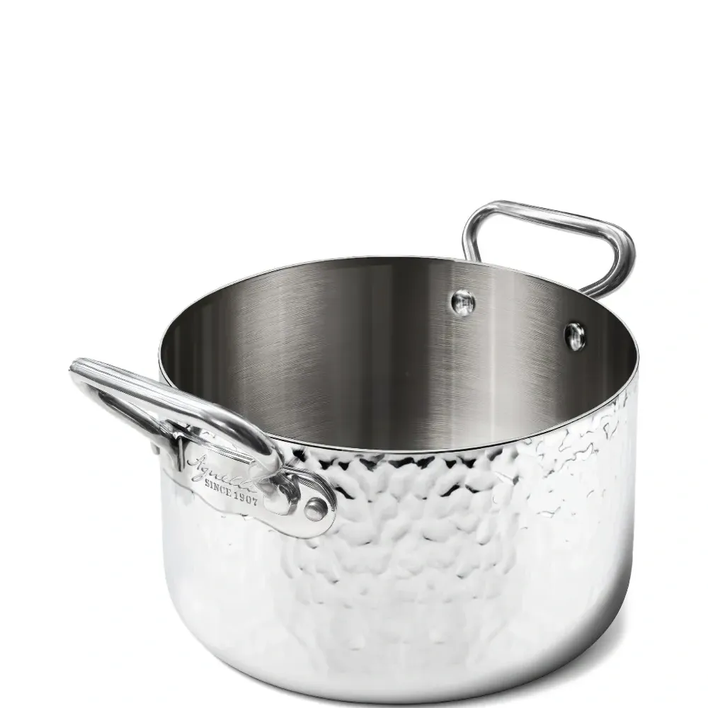 Кастрюля из нержавеющей стали с чеканкой