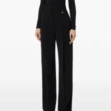 Брюки с логотипом на пластине Брюки с логотипом на пластине